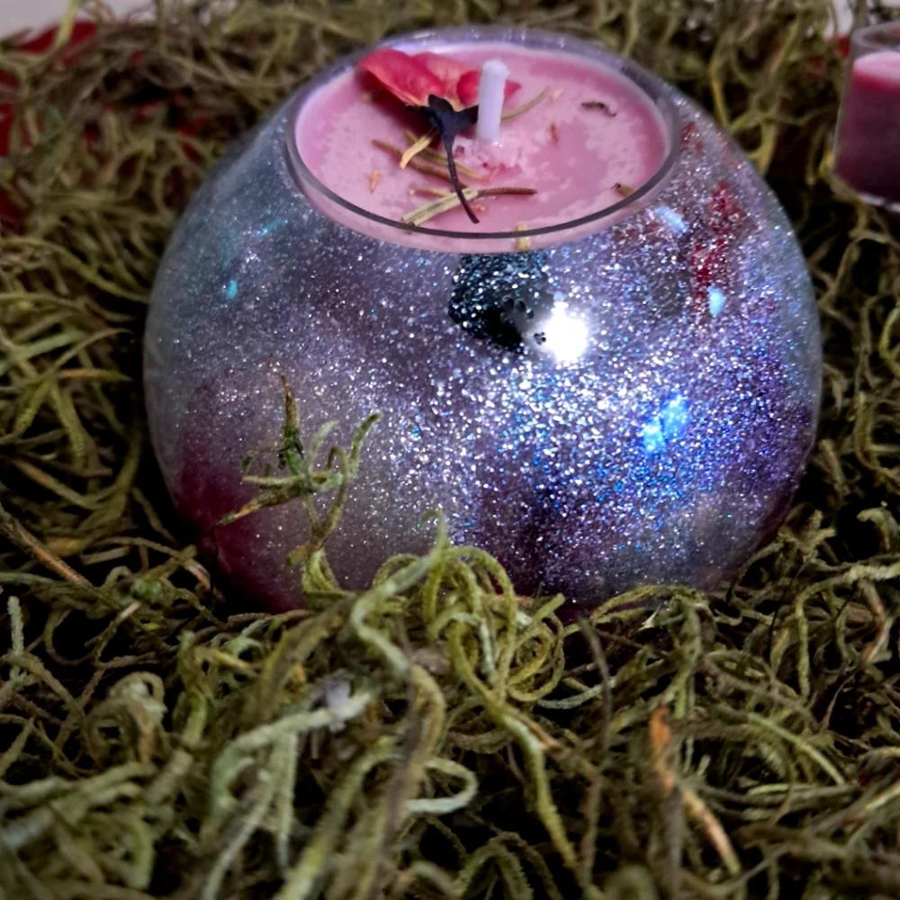 Hand Crafted, Wicked Worthy Wax,I'm in shape tealights & Full Moon candle holder - Picture 2 of 4